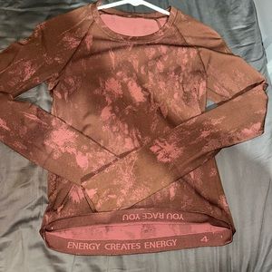 Size 4 lululemon swiftly